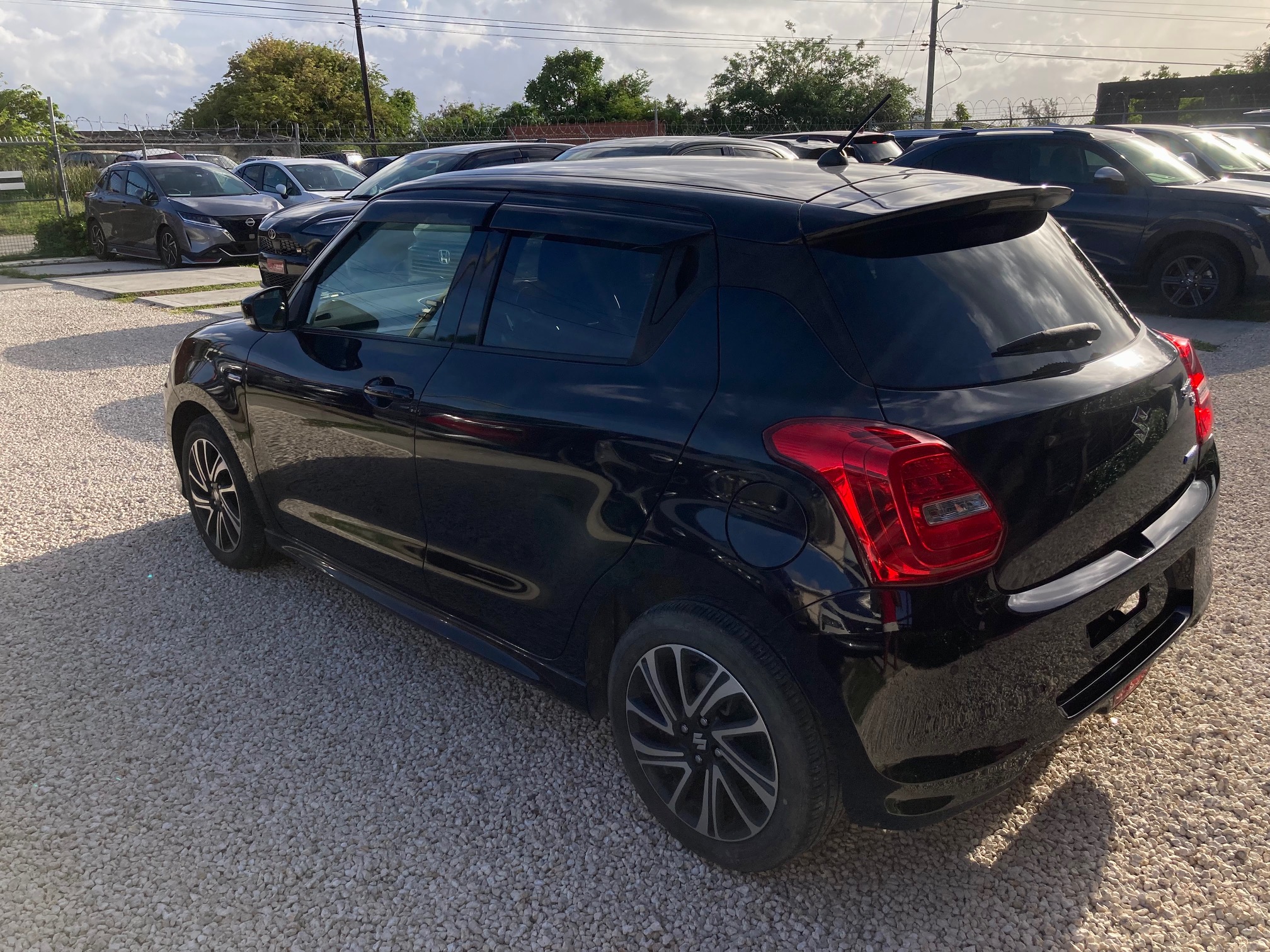 Suzuki Swift RS Image 3