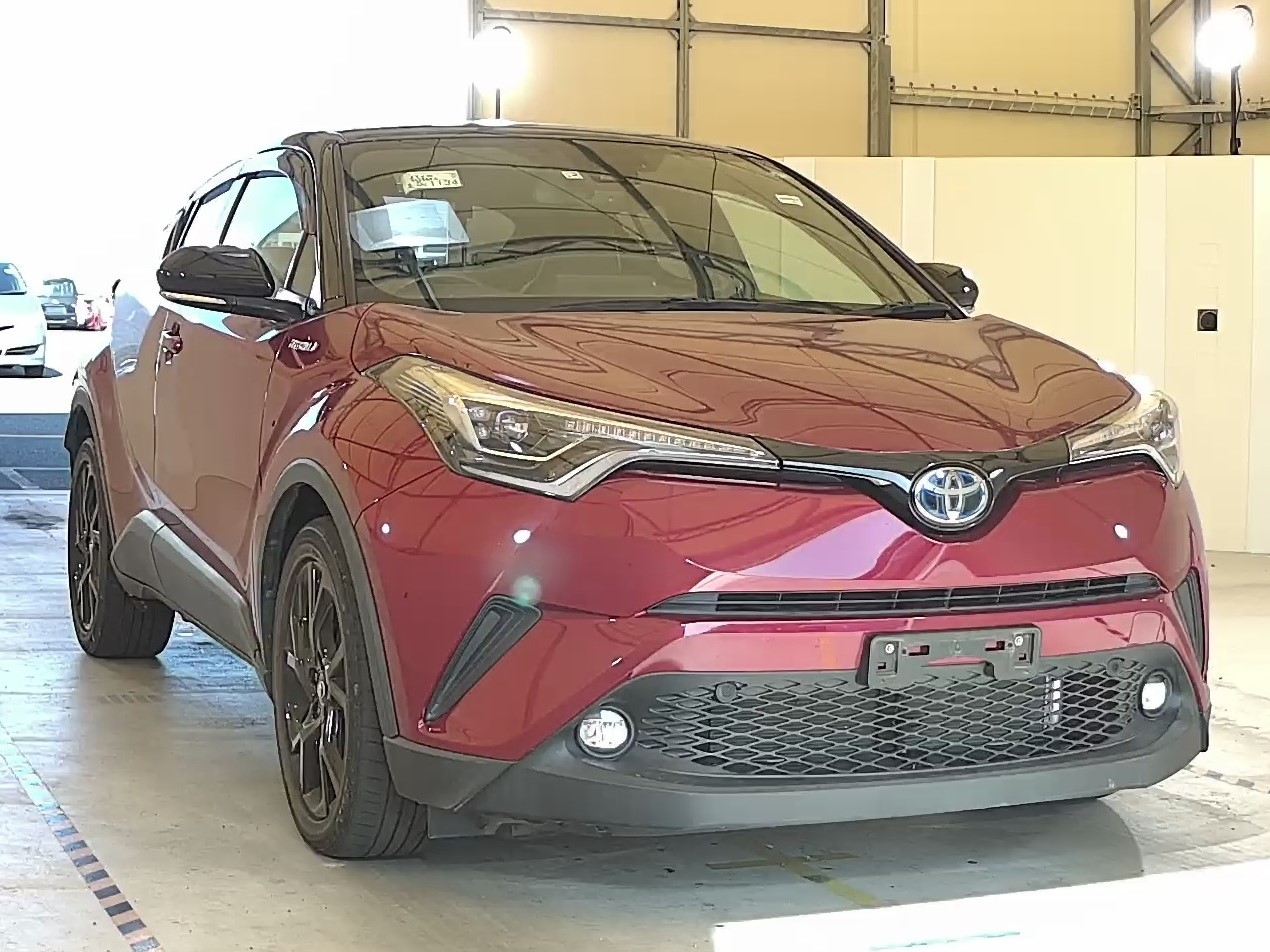 Toyota CHR G NERO Image 2
