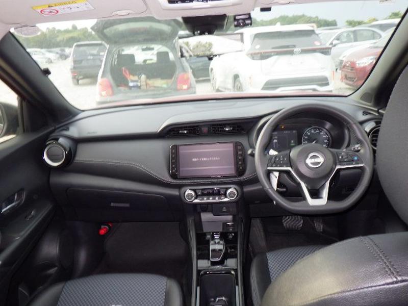 Nissan Kicks Image 2
