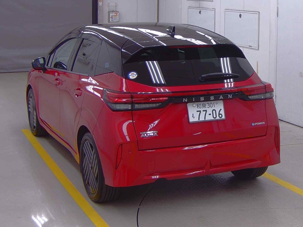 Nissan Note Aura Image 3