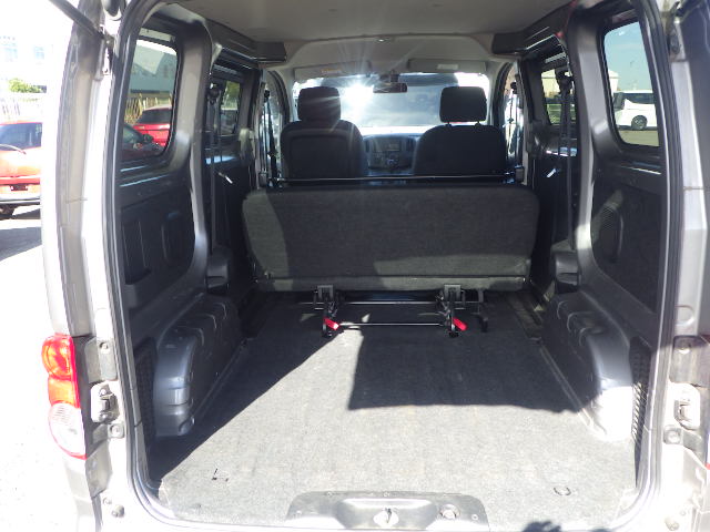 Nissan NV200 Image 4