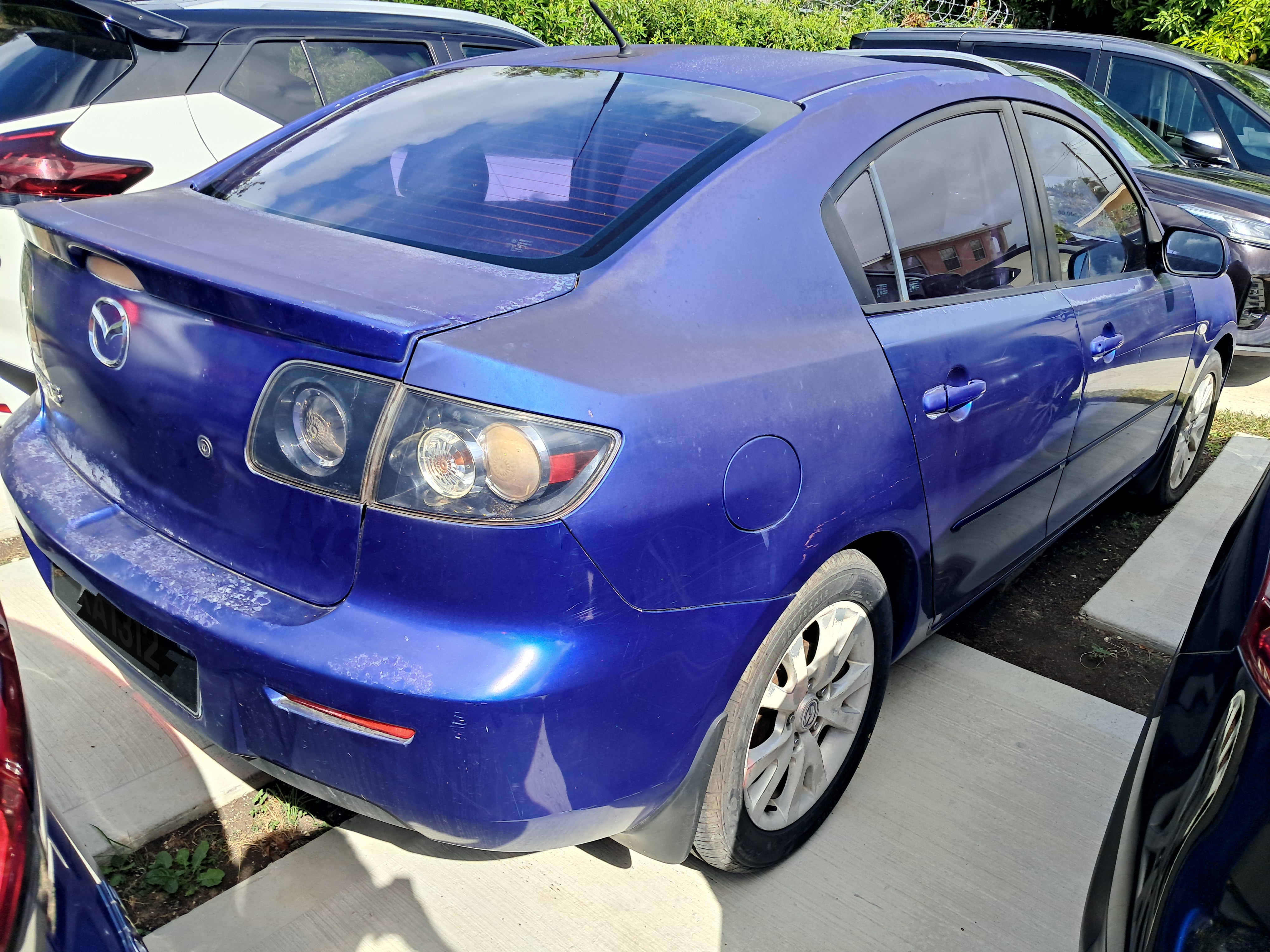 Mazda Mazda 3 Image 3