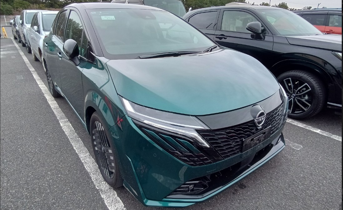 Nissan Note Aura