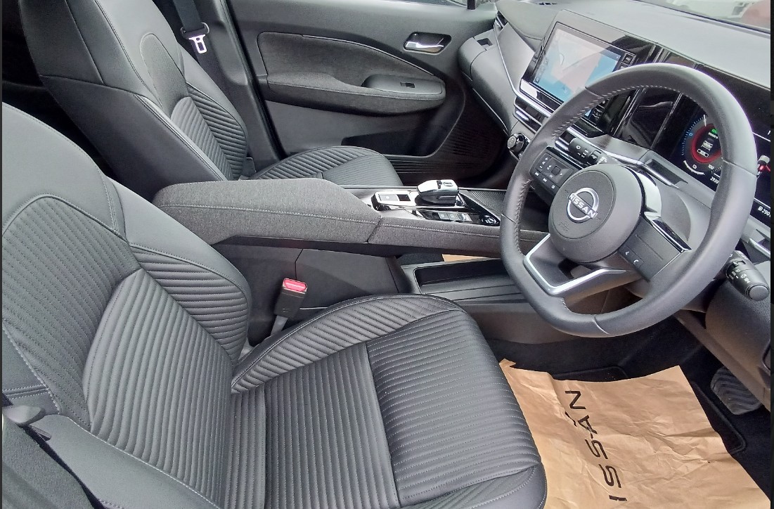 Nissan Note Aura Image 2